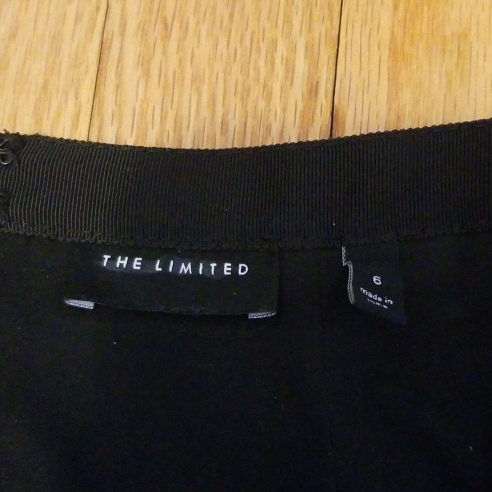 Skirt - Picture 3 of 3